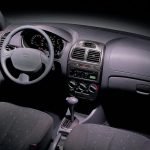 HYUNDAI-Accent-2000-(5)