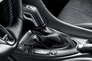 Hyundai-Veloster-N-8-Speed-DCT-(4)