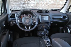 Jeep Renegade 1.3 180 PS (20)