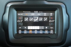 Jeep Renegade 1.3 180 PS (21)