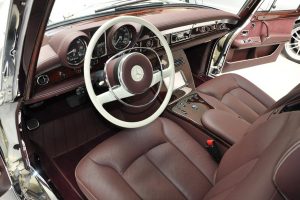 Mercedes-600-Pullman-Maybach-W100-(5)