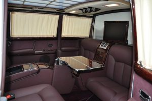 Mercedes-600-Pullman-Maybach-W100-(9)