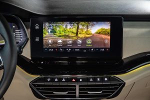 NEA-SKODA-OCTAVIA-@CRETE_INTERIOR_3