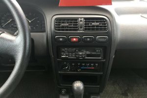 Nissan-Primera-1994-(10)