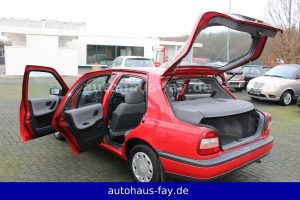 Nissan-Sunny-1992-(6)