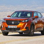 Peugeot 2008 1.2 130 (1)