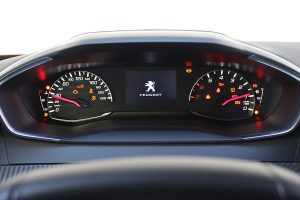 Peugeot 2008 1.2 130 (21)