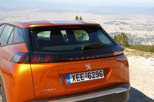 Peugeot 2008 1.2 130 (26)