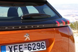 Peugeot 2008 1.2 130 (28)