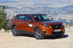 Peugeot 2008 1.2 130 (30)