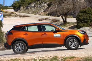 Peugeot 2008 1.2 130 (34)