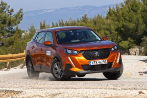 Peugeot 2008 1.2 130 (37)