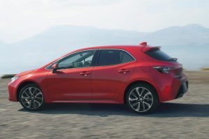 Toyota-Corolla-Japan-(3)