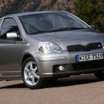 Toyota-Yaris_T_Sport-(4)