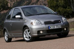 Toyota-Yaris_T_Sport-(4)