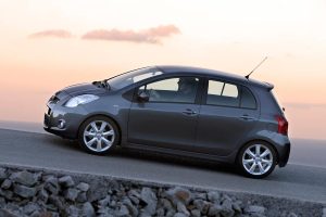 Toyota-Yaris_T_Sport-(8)