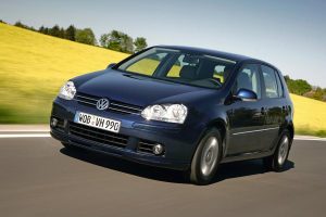 VW-Golf-Mk5-(1)