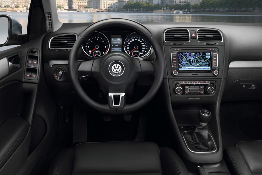 https://autogreeknews.gr/wp-content/uploads/2020/04/VW-Golf-Mk6-11.jpg