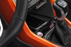 VW-T-Cross-wireless-charging-(3)