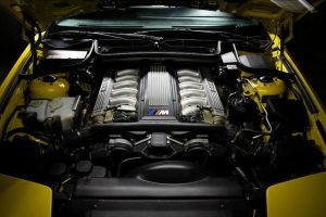 ekthamvwtiki bmw 850 csi4