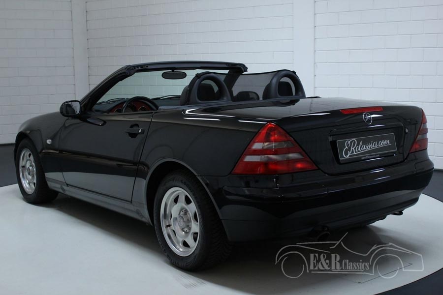 https://autogreeknews.gr/wp-content/uploads/2020/04/mercedes-benz-slk200-1999-3.jpg