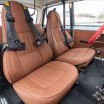 monadiko olokainourgio lada 1200