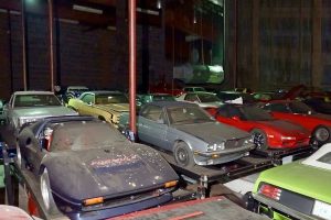 syllogi 300 aftokinitwn