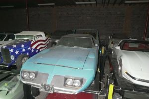 syllogi 300 aftokinitwn 4