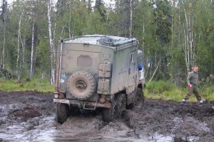 volvo stratiwtika oximata4