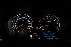 BMW-X1-xDrive25e-(10)