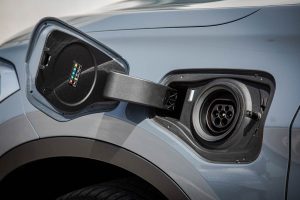 BMW-X1-xDrive25e-(4)