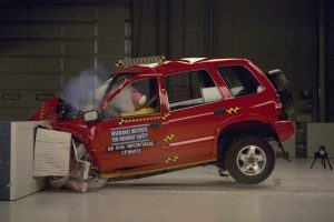 Kia-Sportage-1st-gen-crash-test