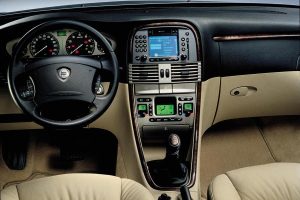 Lancia-Lybra-(2)