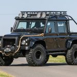 Land-Rover-Defender-Spectre_1