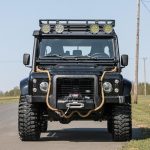 Land-Rover-Defender-Spectre_2