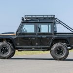 Land-Rover-Defender-Spectre_3