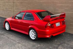 Mitsubishi-Lancer-(3)