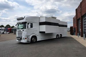 Scania-motorhome-(13)