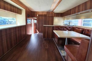 Scania-motorhome-(5)