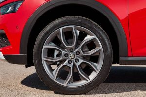 Skoda=kamiq-scoutline-(3)