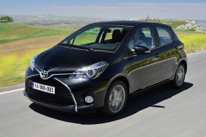 Toyota-Yaris-2015-1