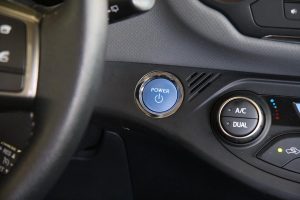 Toyota-Yaris-HSD (7)