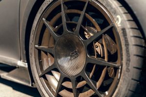 bugatti chiron pur sport track7