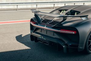 bugatti chiron pur sport track8
