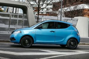 lancia ypsilon hybrid maryne9