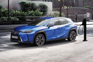 lexus-ux-300e-(2)