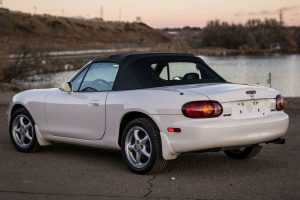 mazda mx-5 nb4