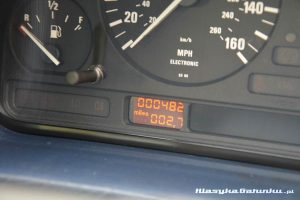 1992-BMW-740i-7-Series-(6)