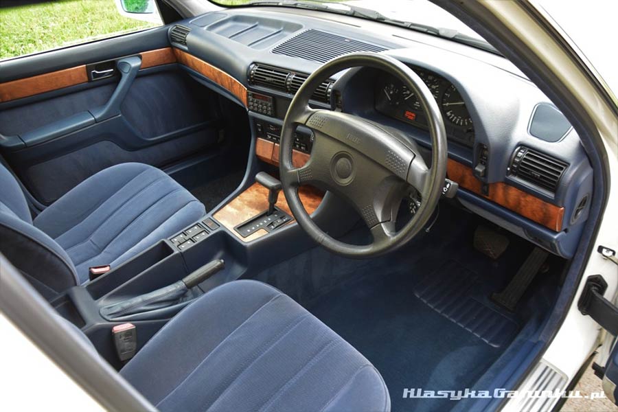 https://autogreeknews.gr/wp-content/uploads/2020/06/1992-BMW-740i-7-Series-7.jpg