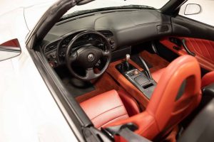 2000-Honda-S2000-41